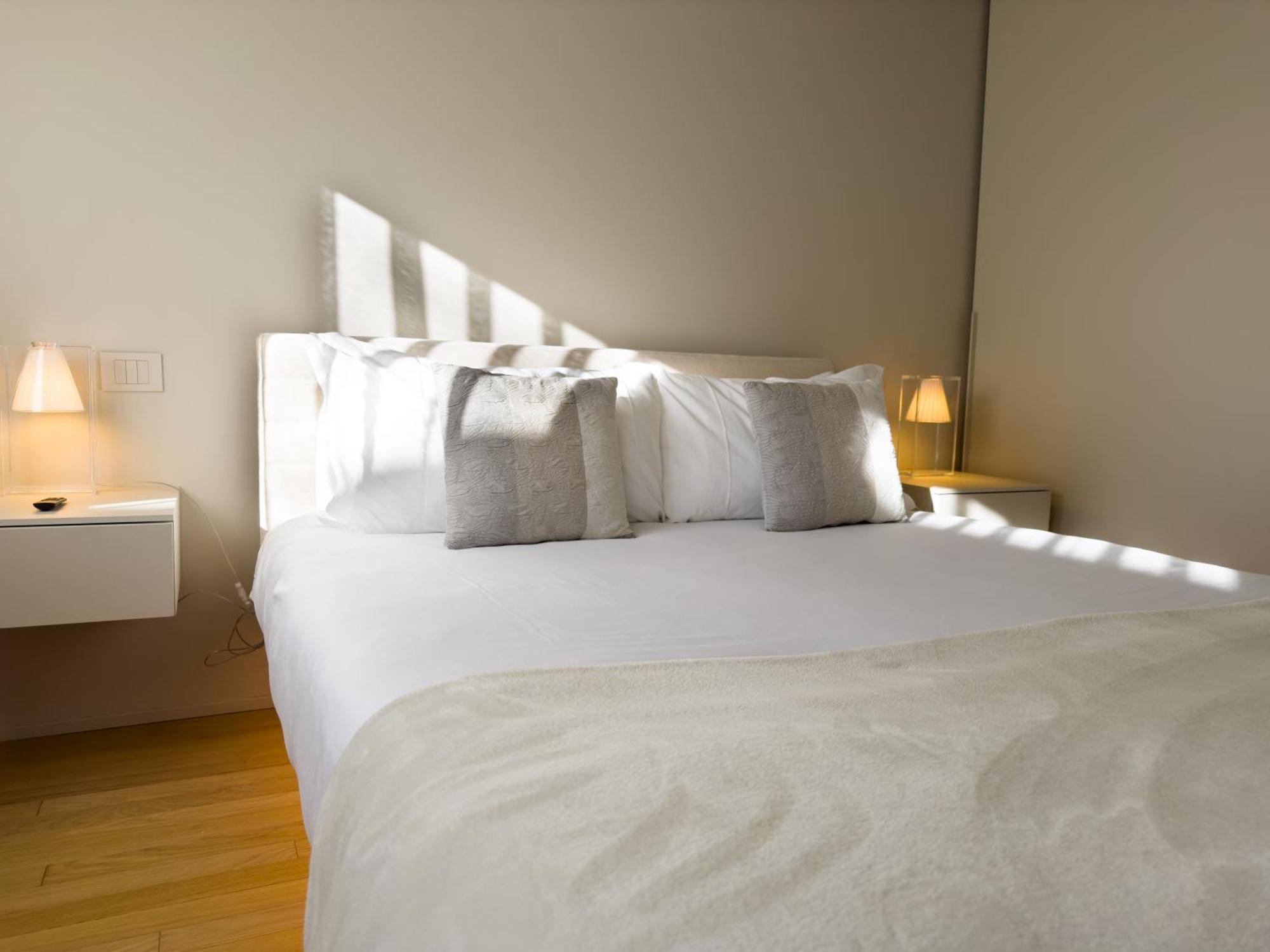 Palazzo Cordigero - Apartments Peschiera del Garda Eksteriør bilde